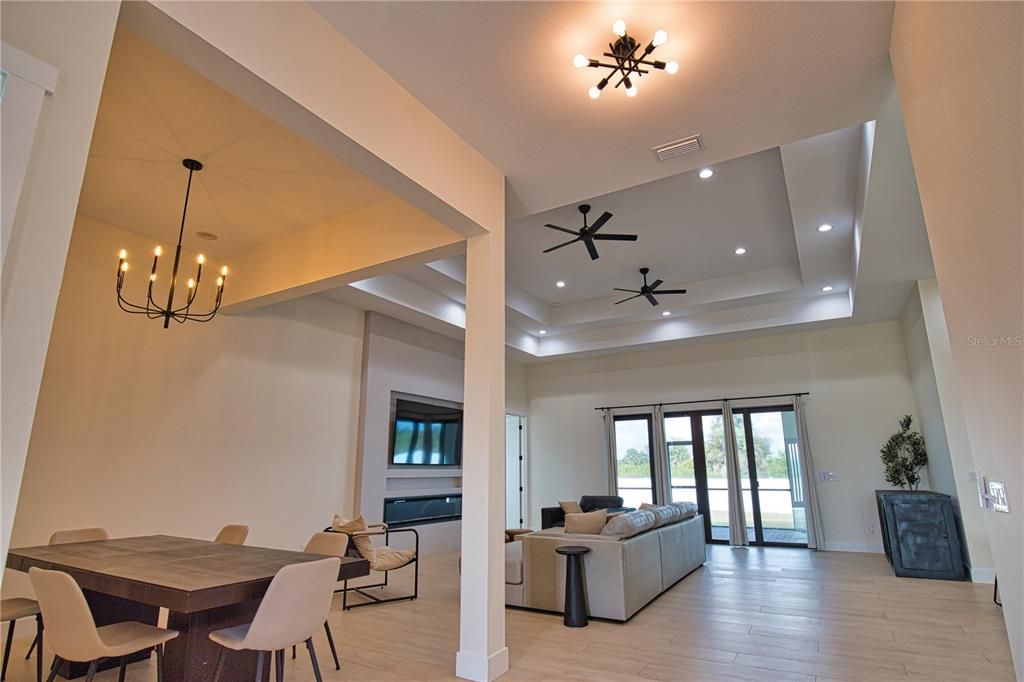 For Sale: $500,000 (3 beds, 2 baths, 1996 Square Feet)