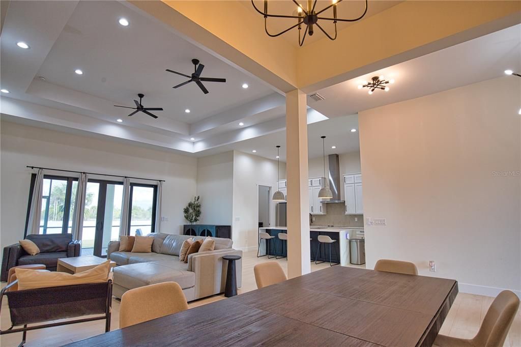 For Sale: $500,000 (3 beds, 2 baths, 1996 Square Feet)