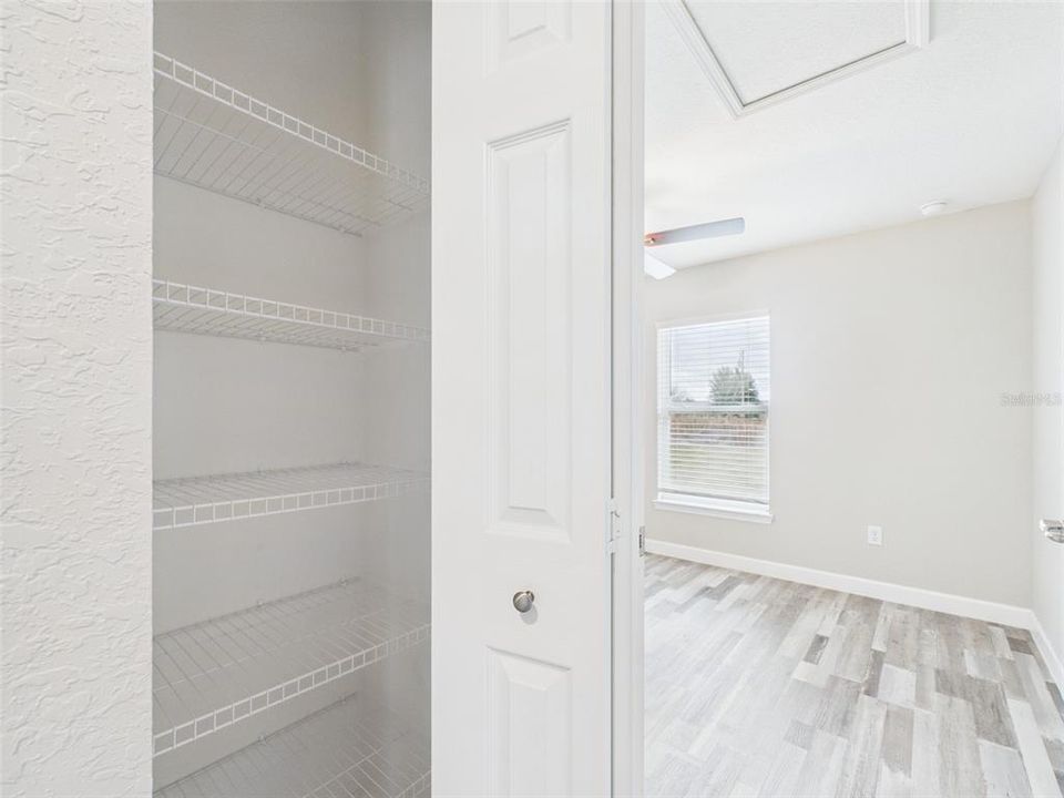 For Rent: $1,750 (3 beds, 2 baths, 1292 Square Feet)