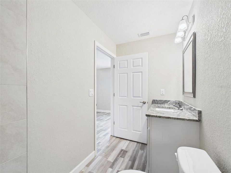 For Rent: $1,750 (3 beds, 2 baths, 1292 Square Feet)