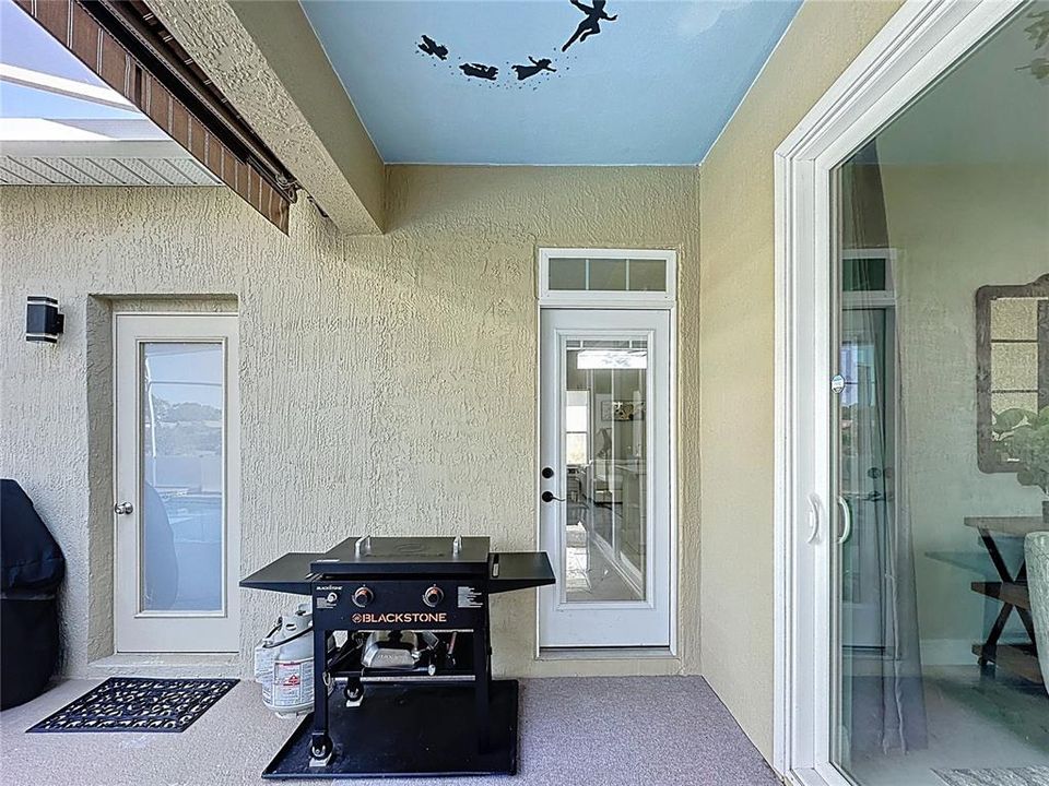 En Venta: $489,900 (4 camas, 2 baños, 2001 Pies cuadrados)