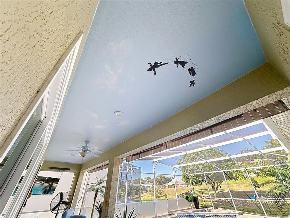 En Venta: $489,900 (4 camas, 2 baños, 2001 Pies cuadrados)