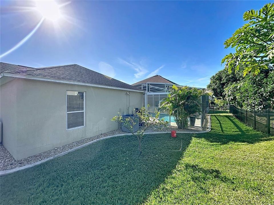 En Venta: $489,900 (4 camas, 2 baños, 2001 Pies cuadrados)