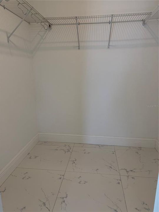 待售: $278,000 (3 贝兹, 3 浴室, 1872 平方英尺)