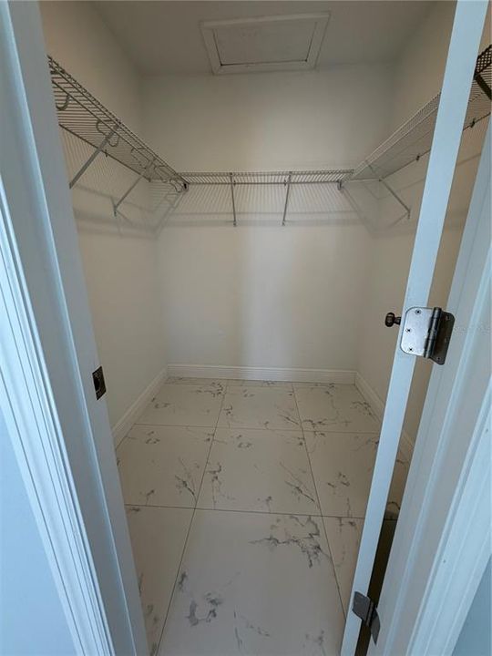 待售: $278,000 (3 贝兹, 3 浴室, 1872 平方英尺)