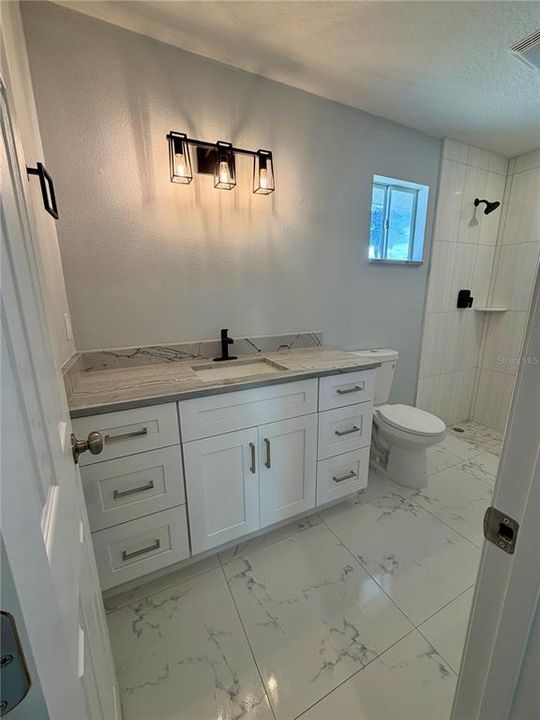 待售: $278,000 (3 贝兹, 3 浴室, 1872 平方英尺)