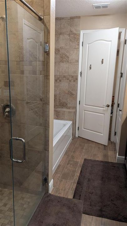 На продажу: $1,297,000 (4 спален, 4 ванн, 4344 Квадратных фут)