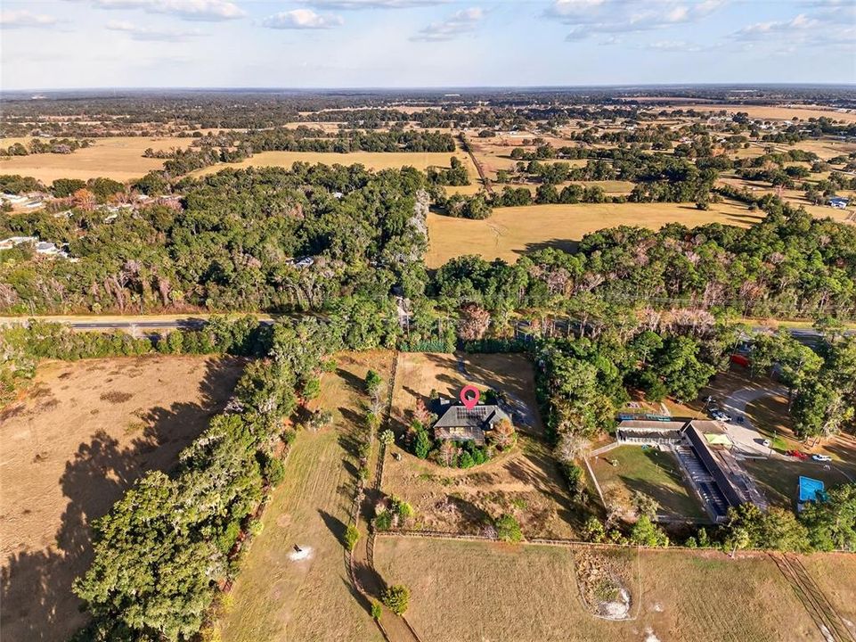 For Sale: $750,000 (6 beds, 3 baths, 4350 Square Feet)