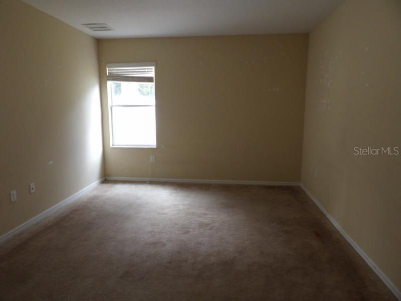 For Sale: $341,000 (4 beds, 2 baths, 2249 Square Feet)