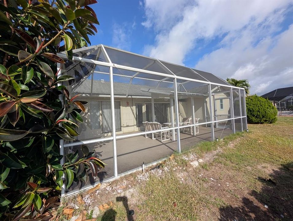 出租: $1,900 (2 贝兹, 2 浴室, 1483 平方英尺)