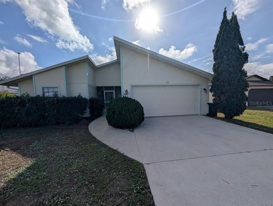 出租: $1,900 (2 贝兹, 2 浴室, 1483 平方英尺)