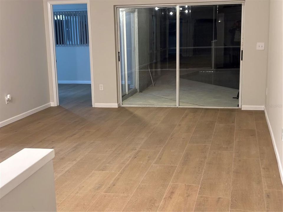 待售: $429,990 (3 贝兹, 2 浴室, 1290 平方英尺)