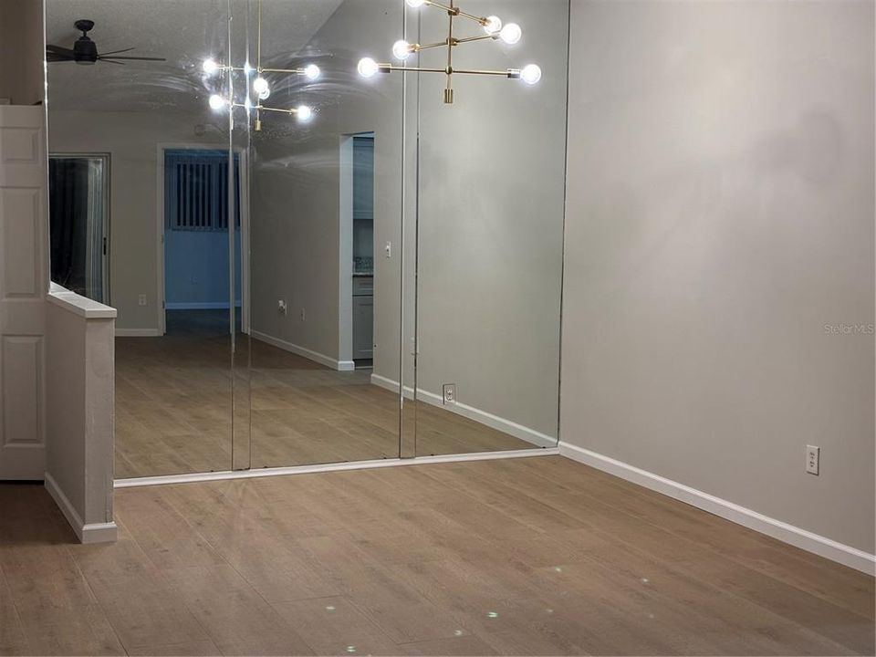 待售: $429,990 (3 贝兹, 2 浴室, 1290 平方英尺)