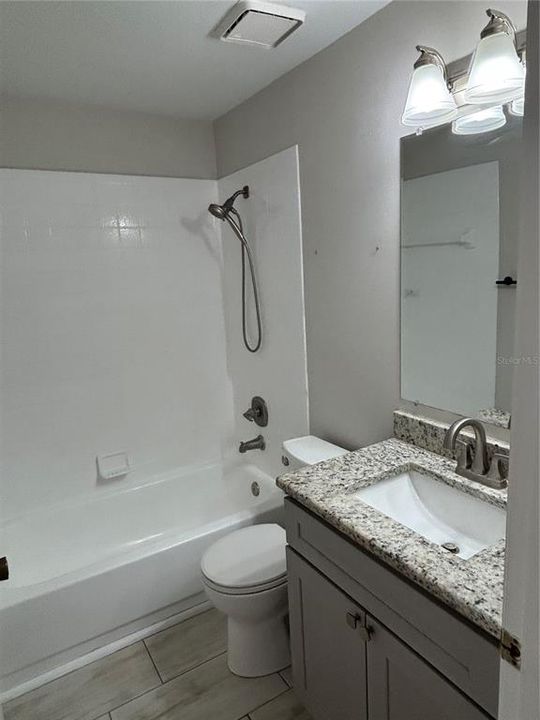 En Venta: $429,990 (3 camas, 2 baños, 1290 Pies cuadrados)