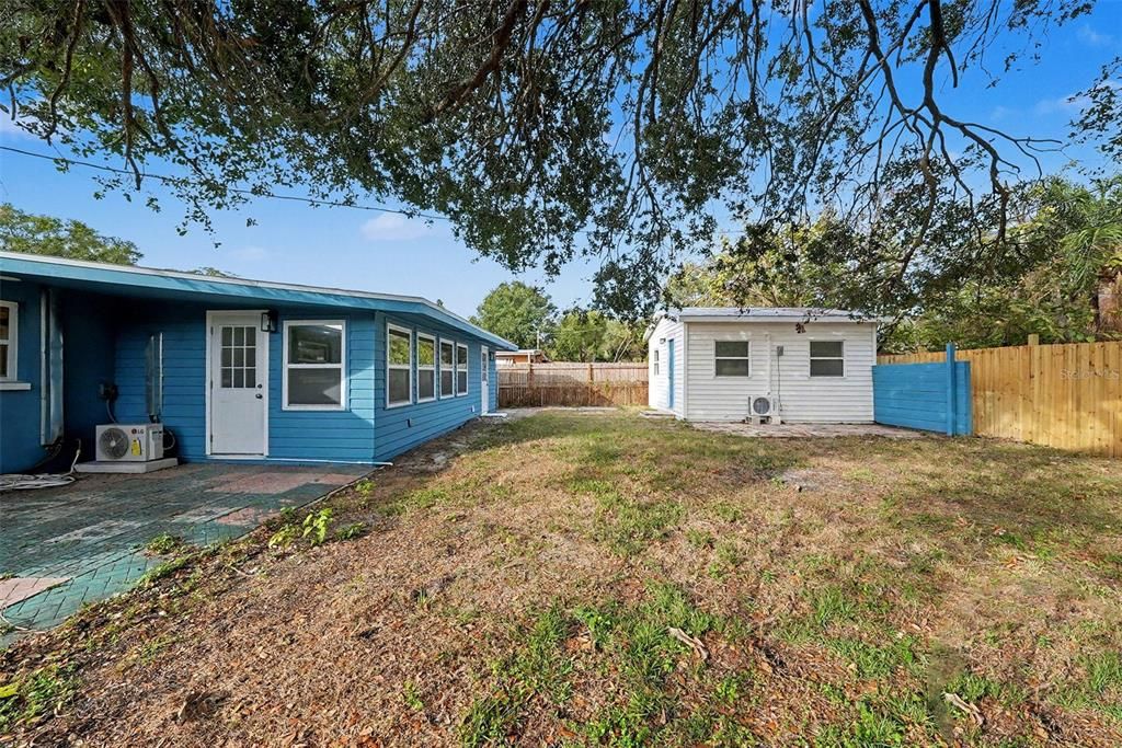 На продажу: $475,000 (4 спален, 2 ванн, 1844 Квадратных фут)