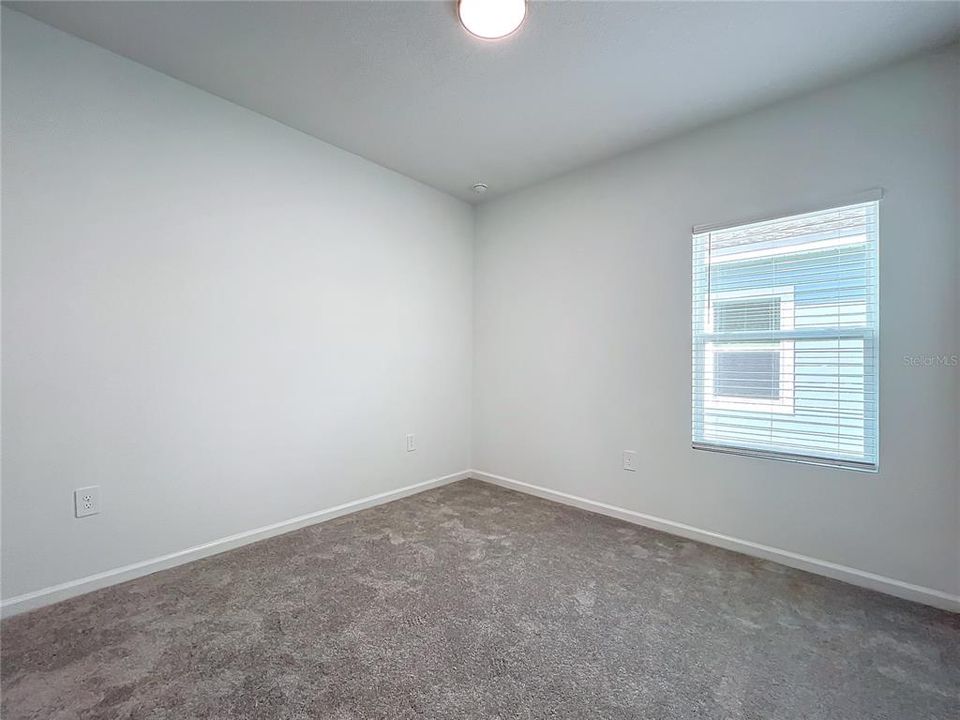 В аренду: $2,500 (4 спален, 2 ванн, 1712 Квадратных фут)