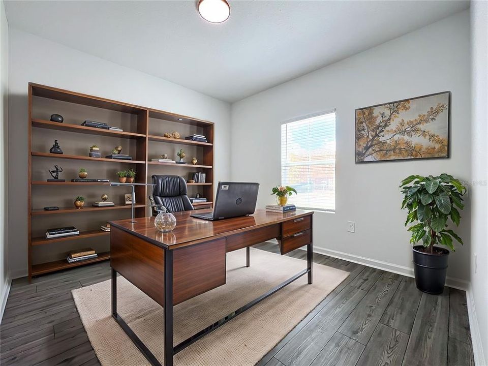 В аренду: $2,500 (4 спален, 2 ванн, 1712 Квадратных фут)