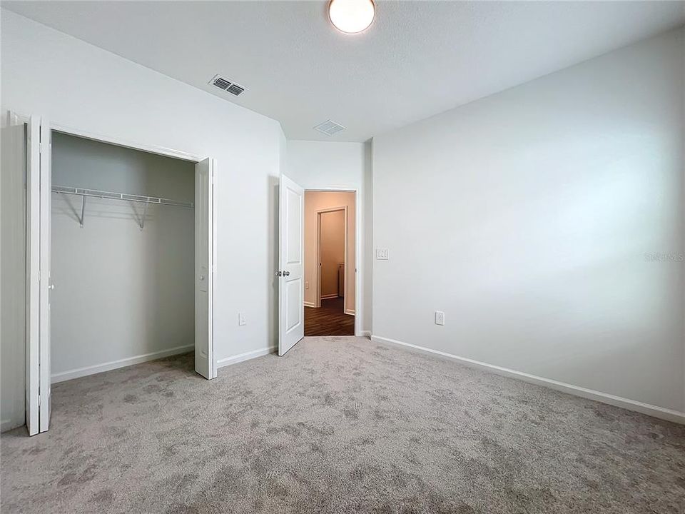 В аренду: $2,500 (4 спален, 2 ванн, 1712 Квадратных фут)