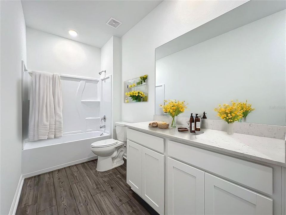 В аренду: $2,500 (4 спален, 2 ванн, 1712 Квадратных фут)