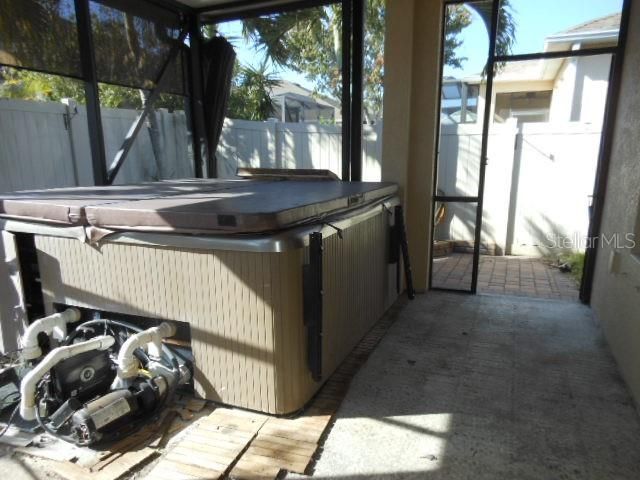 For Sale: $329,900 (3 beds, 2 baths, 1876 Square Feet)