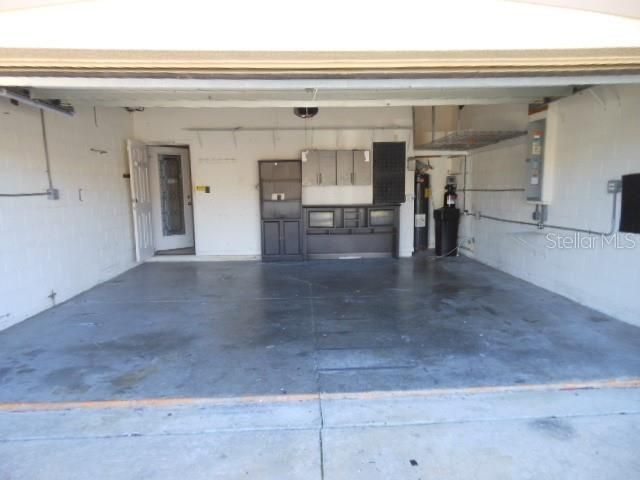 For Sale: $329,900 (3 beds, 2 baths, 1876 Square Feet)