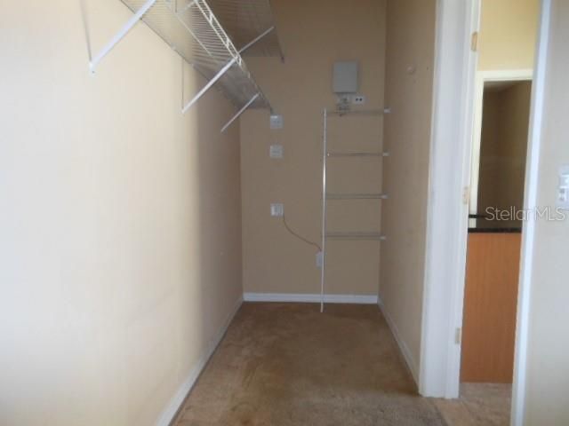 For Sale: $329,900 (3 beds, 2 baths, 1876 Square Feet)