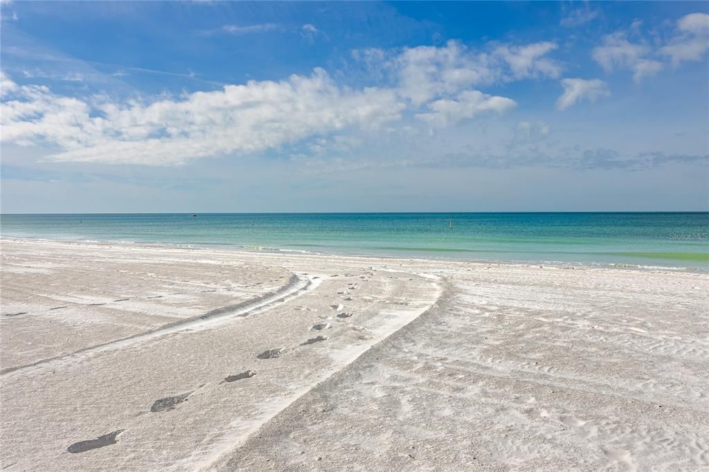 待售: $859,900 (3 贝兹, 2 浴室, 1235 平方英尺)