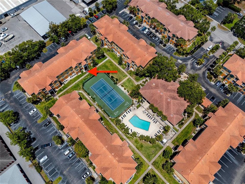 En Venta: $315,000 (2 camas, 2 baños, 925 Pies cuadrados)