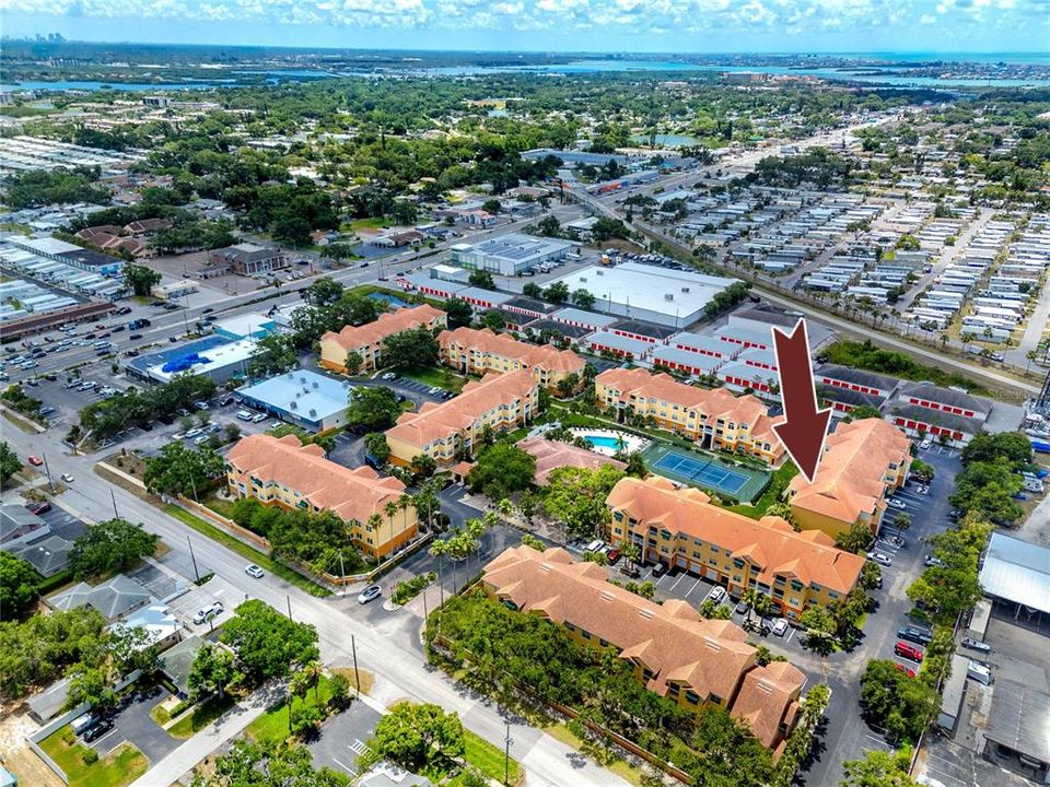 En Venta: $315,000 (2 camas, 2 baños, 925 Pies cuadrados)