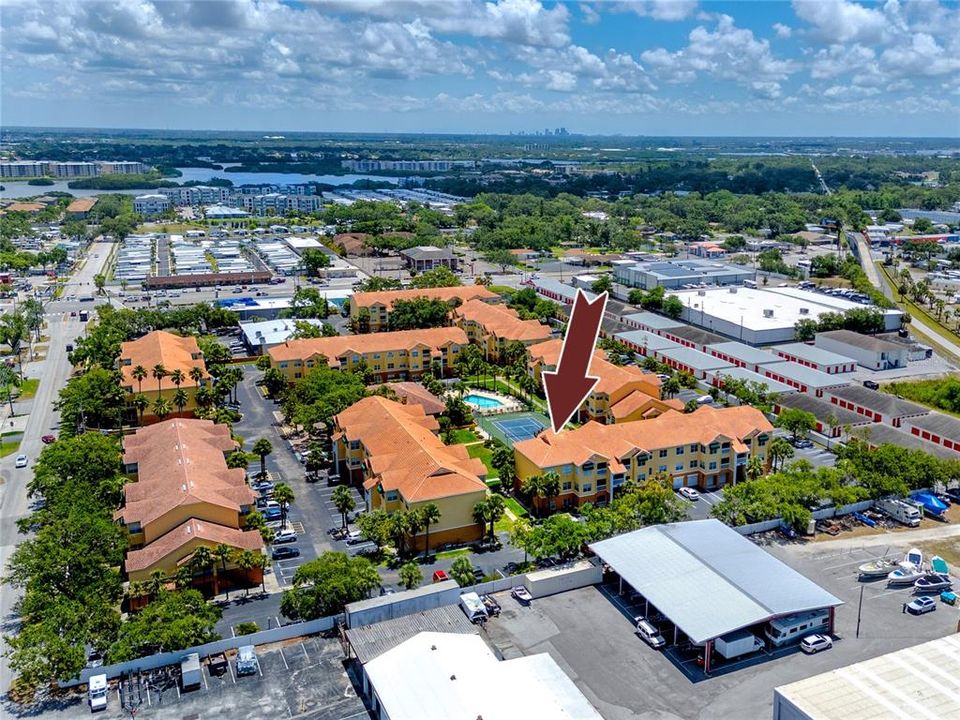 En Venta: $315,000 (2 camas, 2 baños, 925 Pies cuadrados)