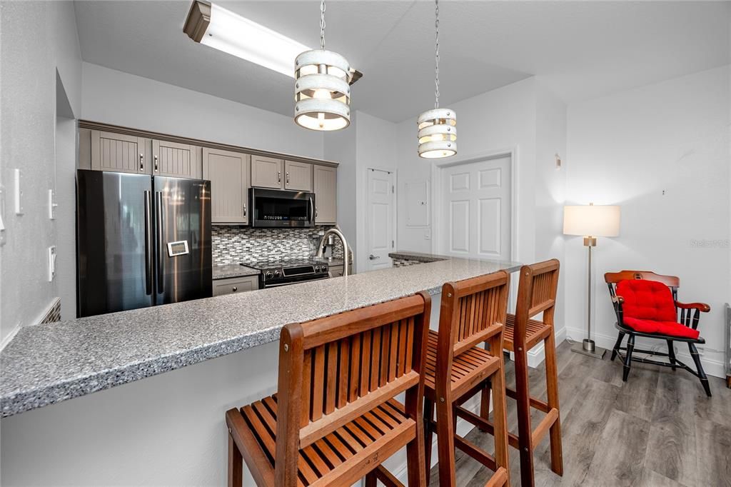 En Venta: $315,000 (2 camas, 2 baños, 925 Pies cuadrados)