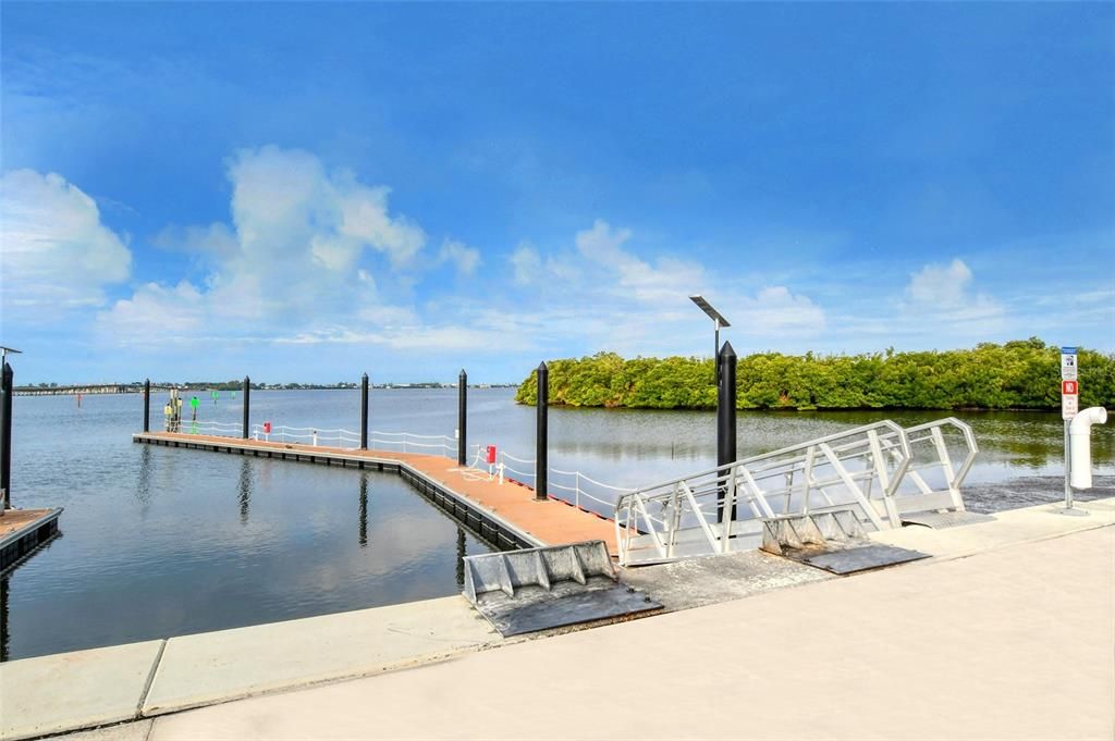 待售: $629,900 (2 贝兹, 2 浴室, 1456 平方英尺)