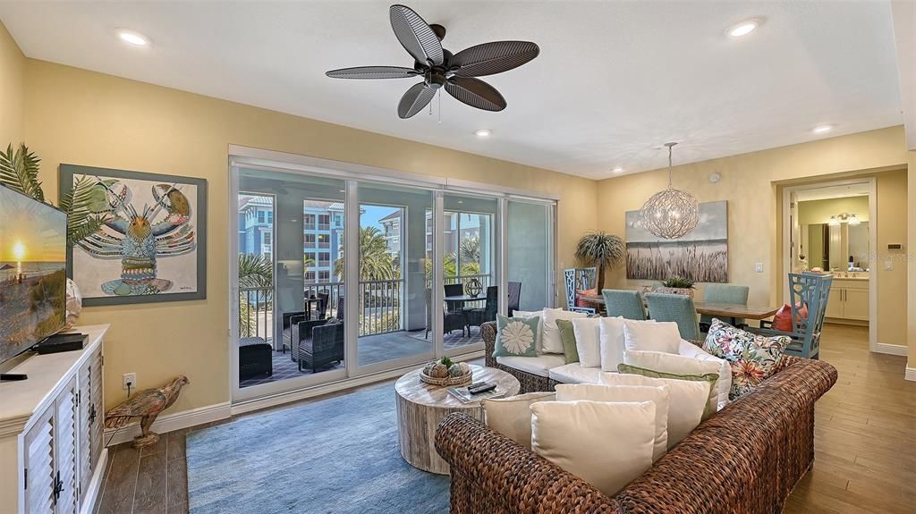 待售: $629,900 (2 贝兹, 2 浴室, 1456 平方英尺)