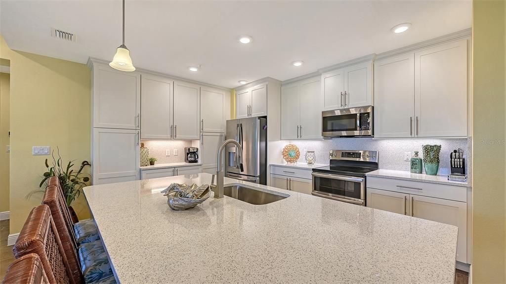 待售: $629,900 (2 贝兹, 2 浴室, 1456 平方英尺)