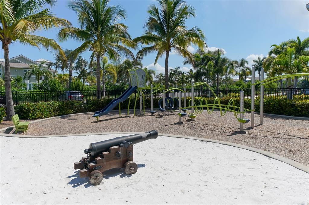 待售: $629,900 (2 贝兹, 2 浴室, 1456 平方英尺)