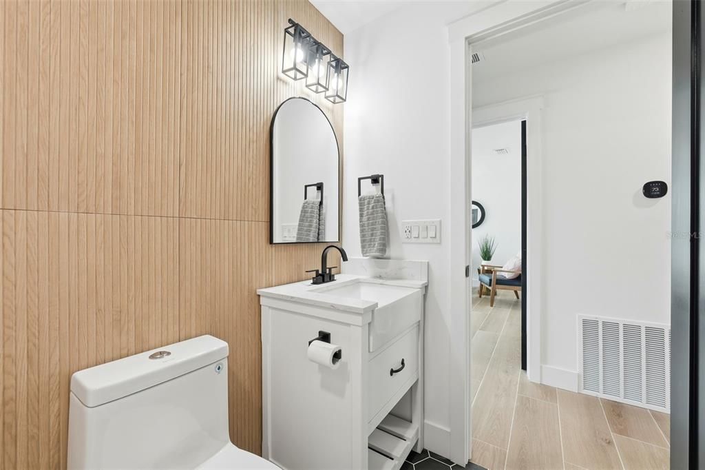 На продажу: $1,699,000 (4 спален, 4 ванн, 2428 Квадратных фут)