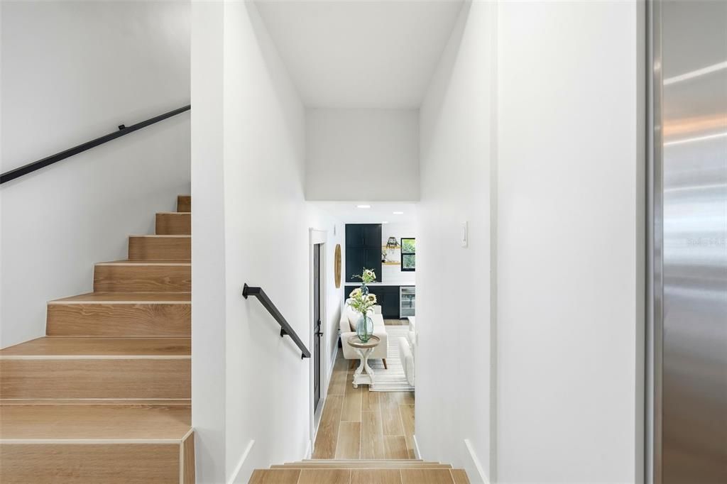 На продажу: $1,699,000 (4 спален, 4 ванн, 2428 Квадратных фут)