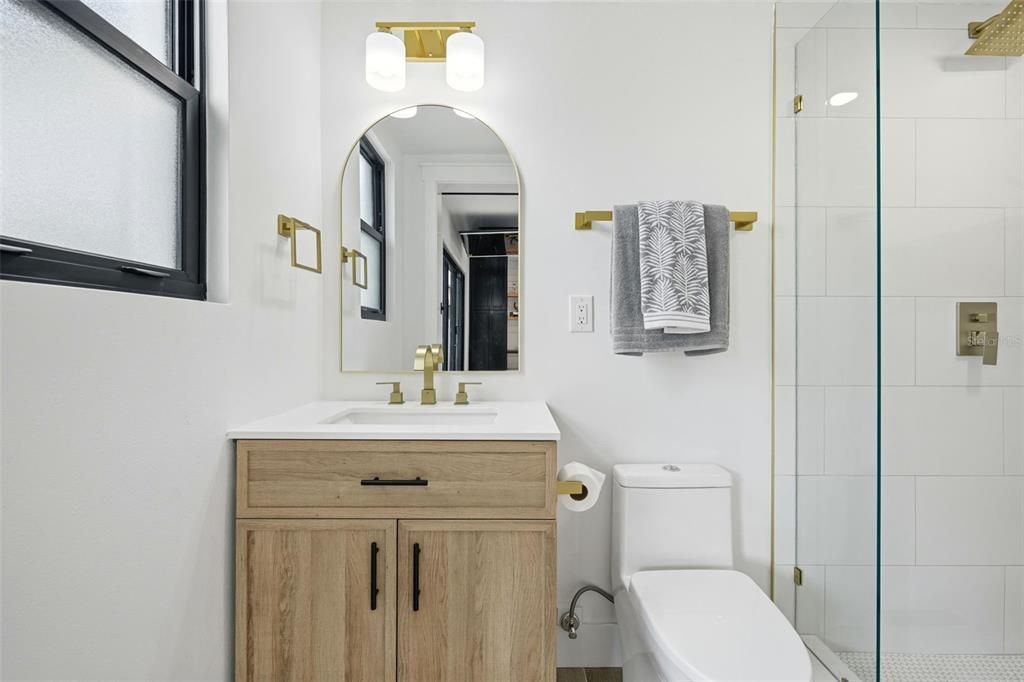 На продажу: $1,699,000 (4 спален, 4 ванн, 2428 Квадратных фут)