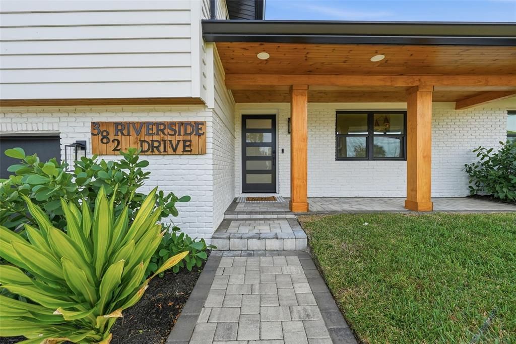 На продажу: $1,699,000 (4 спален, 4 ванн, 2428 Квадратных фут)