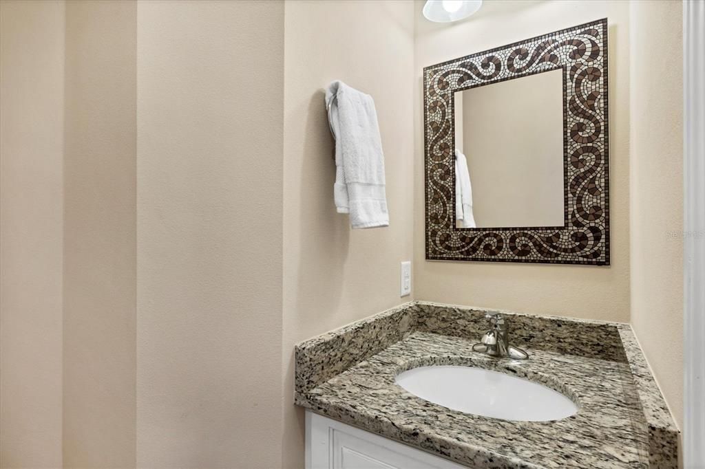 待售: $549,000 (3 贝兹, 2 浴室, 2246 平方英尺)