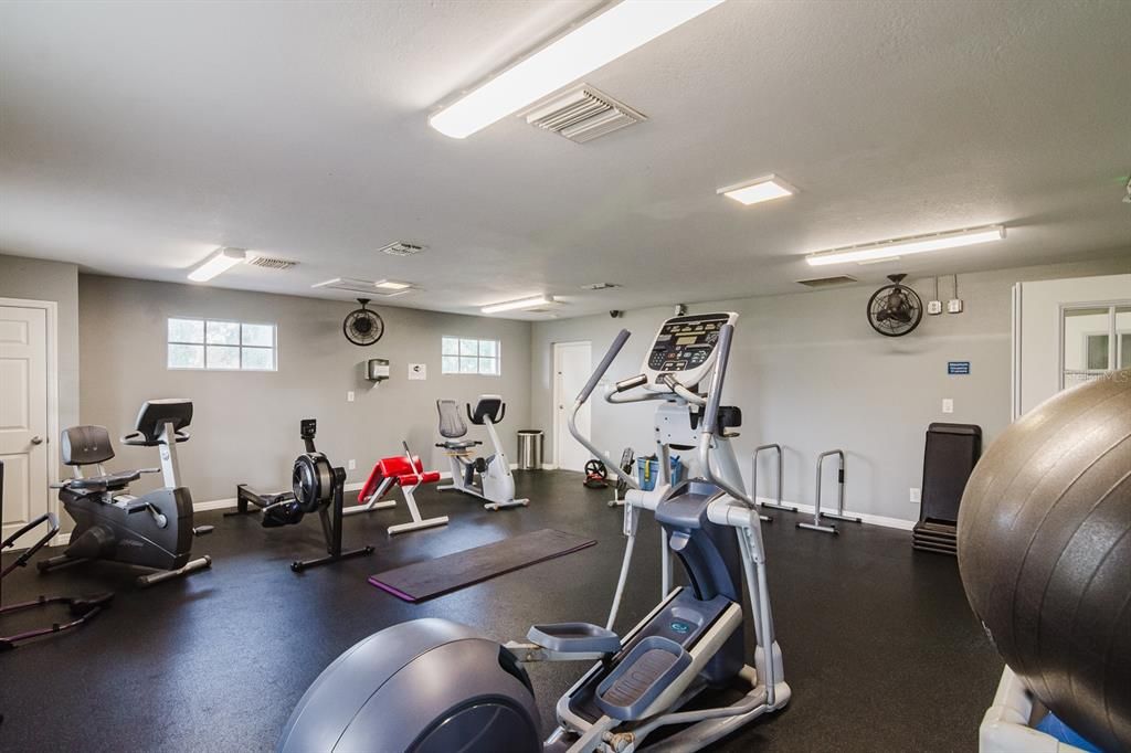 待售: $219,000 (1 贝兹, 1 浴室, 562 平方英尺)