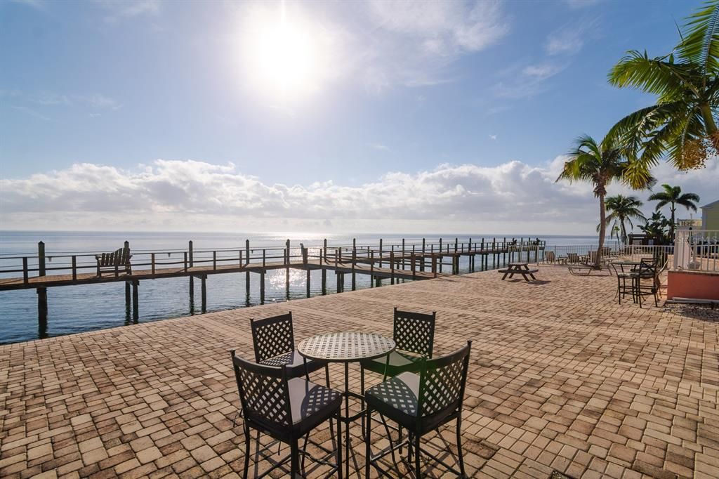 待售: $219,000 (1 贝兹, 1 浴室, 562 平方英尺)