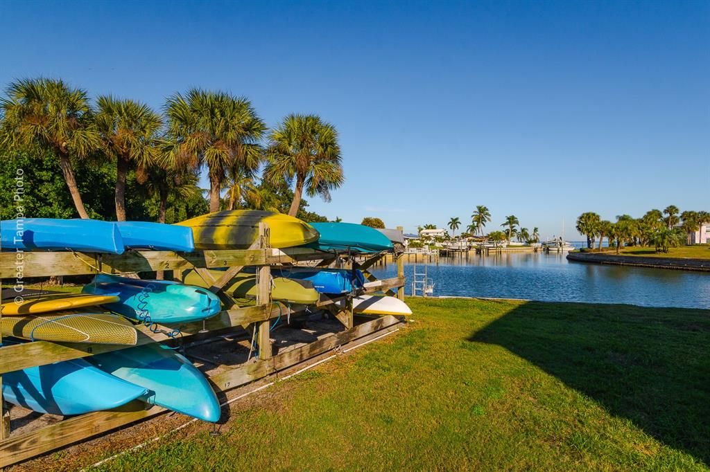 На продажу: $219,000 (1 спален, 1 ванн, 562 Квадратных фут)