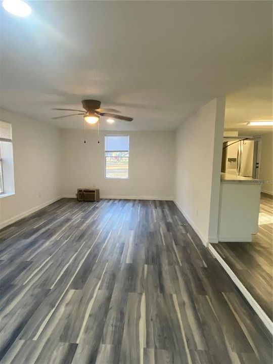 For Sale: $177,000 (2 beds, 1 baths, 1584 Square Feet)