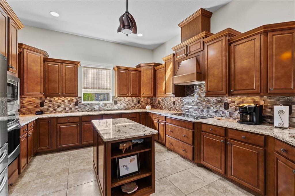 待售: $1,095,000 (4 贝兹, 3 浴室, 3451 平方英尺)