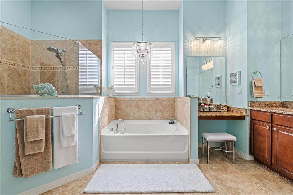 待售: $1,095,000 (4 贝兹, 3 浴室, 3451 平方英尺)