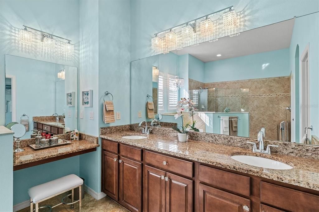 待售: $1,095,000 (4 贝兹, 3 浴室, 3451 平方英尺)