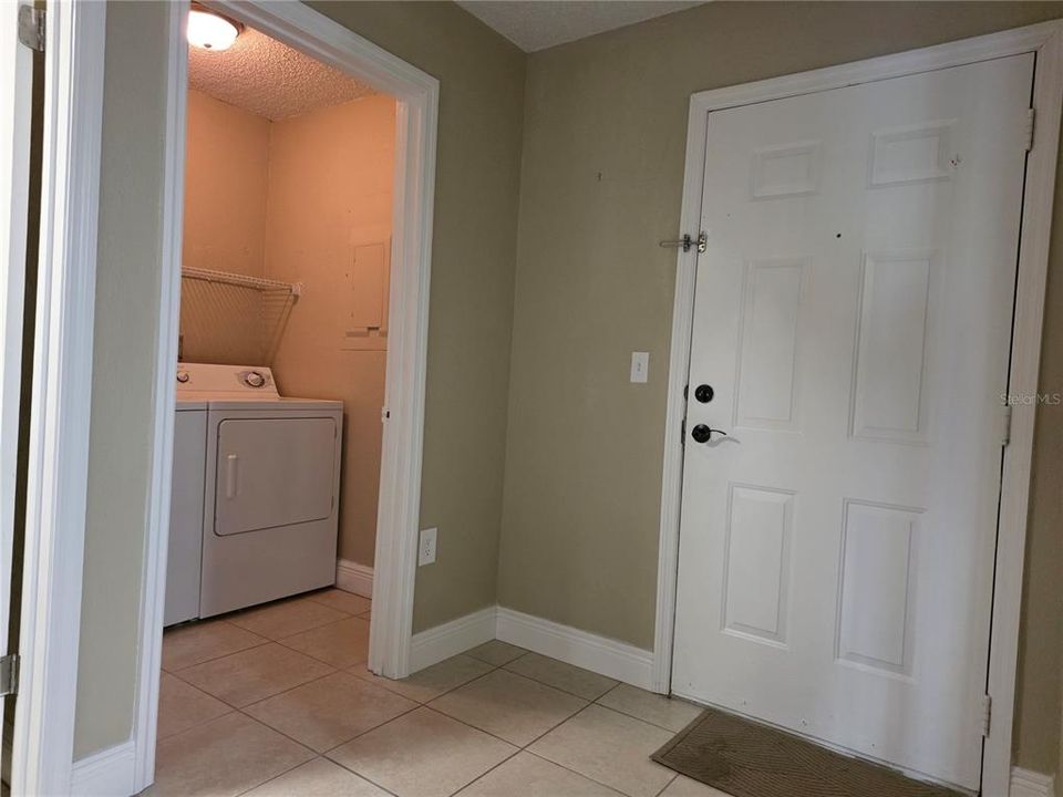 For Rent: $1,650 (2 beds, 2 baths, 1365 Square Feet)