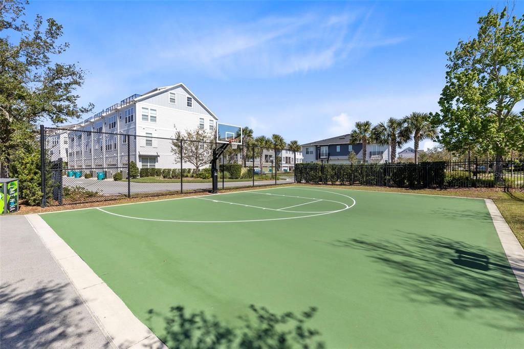 For Sale: $699,000 (4 beds, 3 baths, 2367 Square Feet)