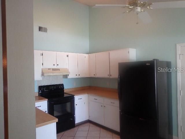 For Rent: $2,190 (2 beds, 2 baths, 935 Square Feet)